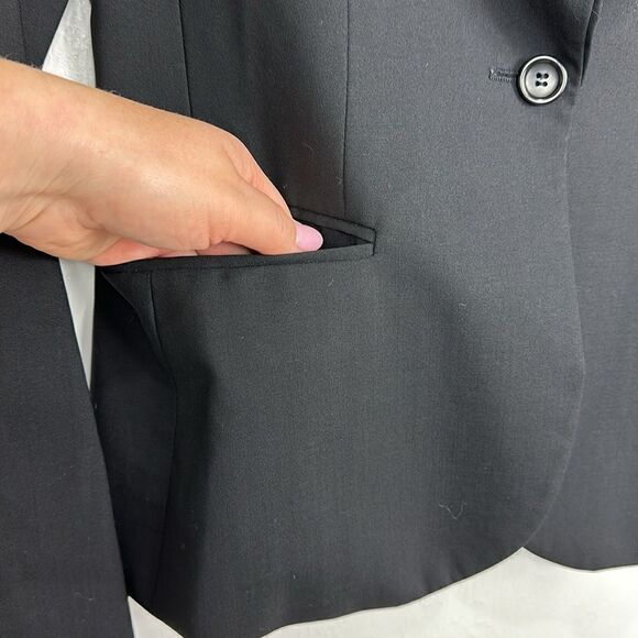 Theory Gabe B Black Wool Blend Slim Fit Single Button Closure Blazer Size 2 - Picture 3 of 11